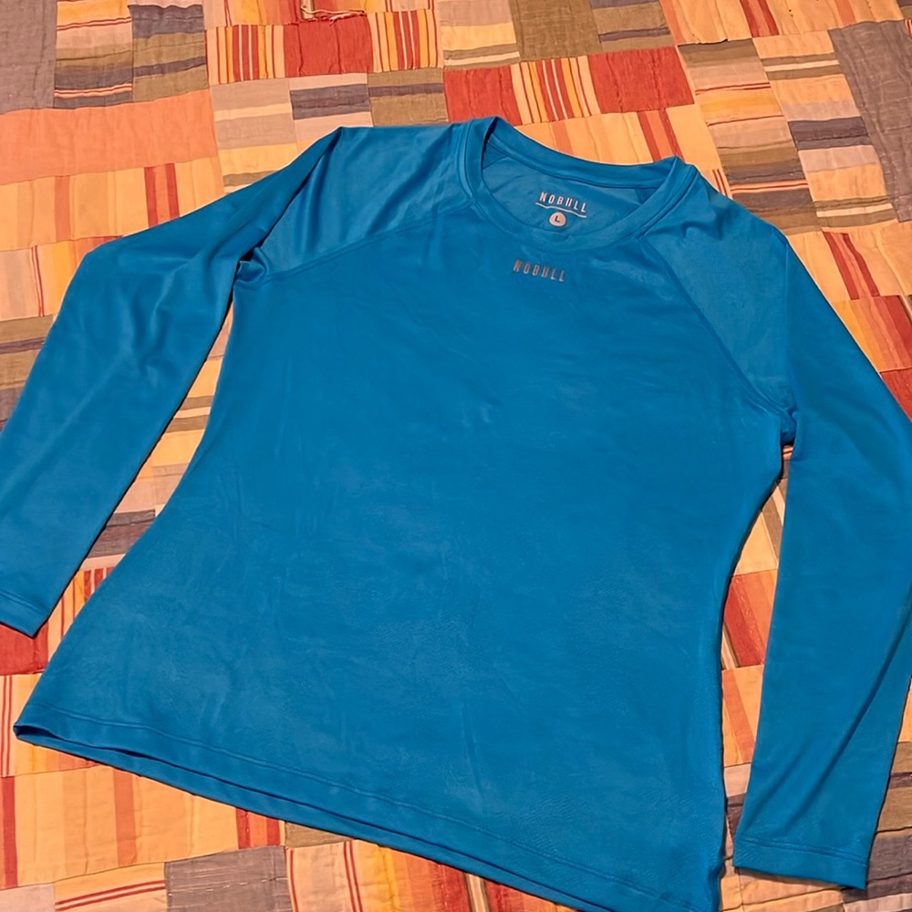 Women’s NoBull Lightweight Long Sleeve sz L